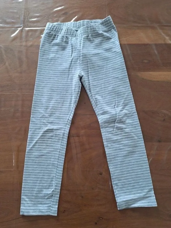 Pyjama long 2 pièces Reine des neiges 6 ans - photo numéro 6