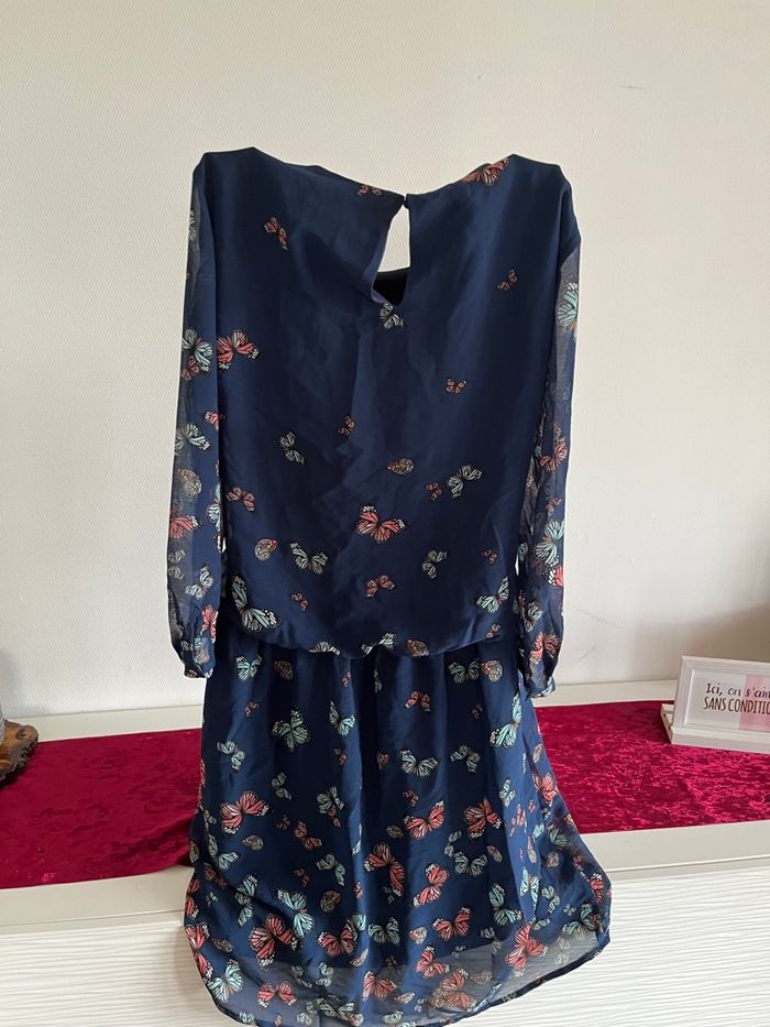 Robe de la marque esprit taille 36 en rdv motifs papillons - photo numéro 4