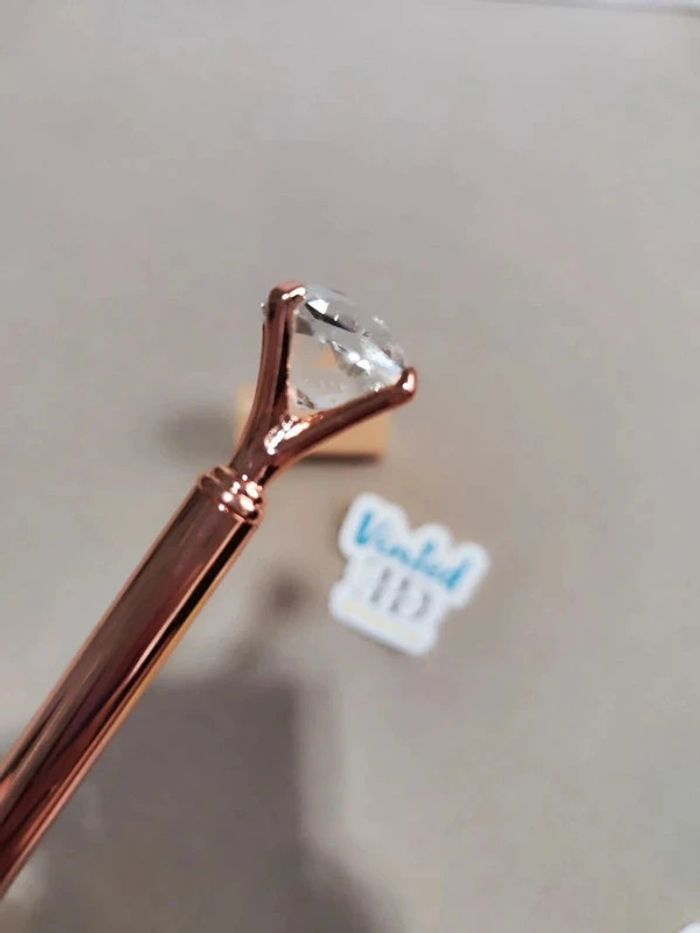 Stylo bic en métal avec diamant - photo numéro 5