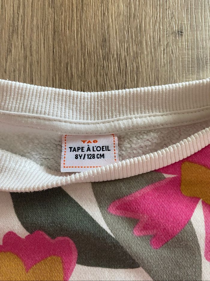 🌸Sweat/pull TAO 8 ans 🌸 - photo numéro 2