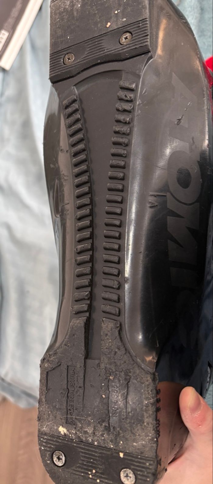 Paire de chaussures de ski noir Atomic Betaflex Quechua Décathlon modèle 9.05 ISO 5355 avec housse de rangement et notice - Taille 45 - photo numéro 3