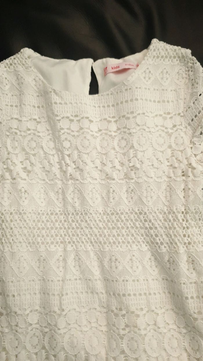 Robe dentelle fille 5-6 ans - photo numéro 2