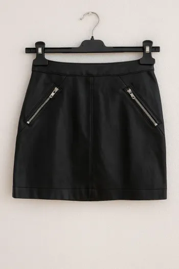 🖤 Jupe simili cuir noire fille – 6 ans 🖤