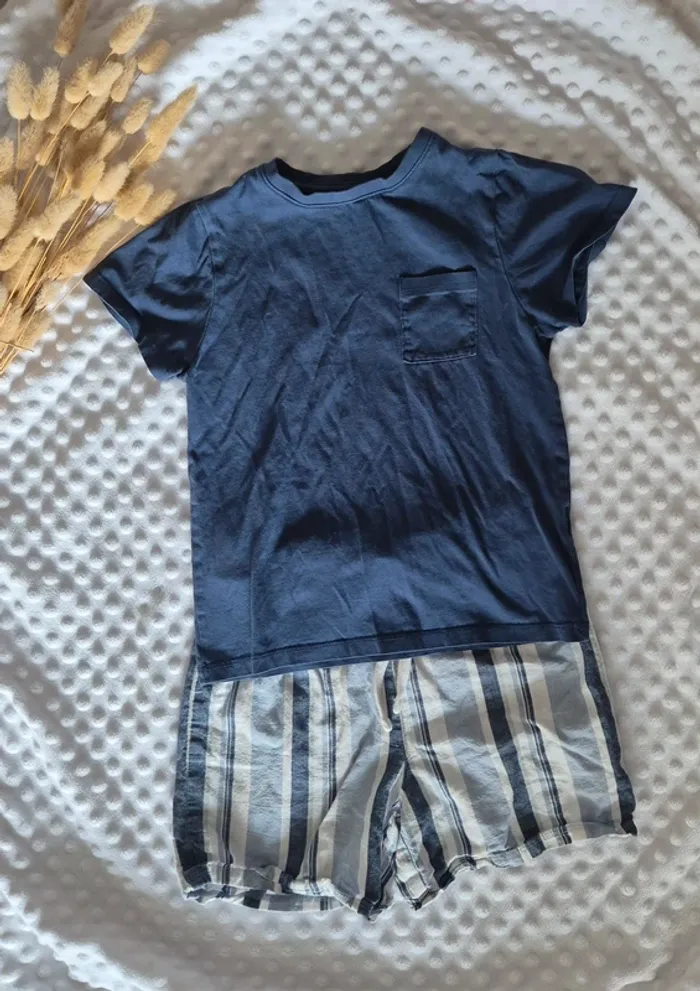 Pyjama short à rayures 8 ans