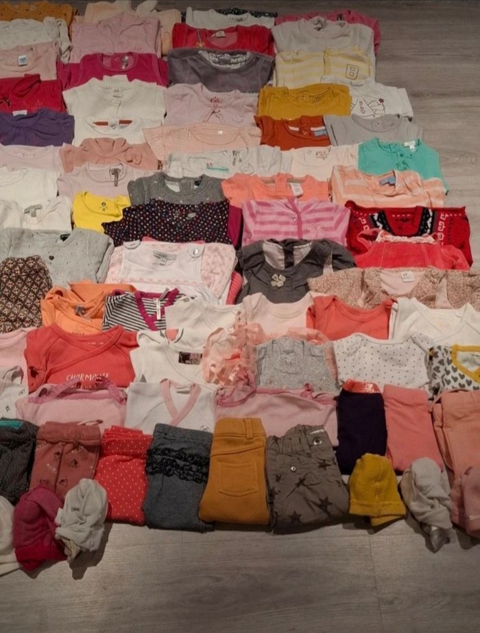 Gros lot de vêtements - photo numéro 3