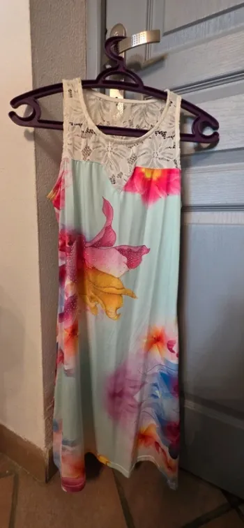 Robe sans manche