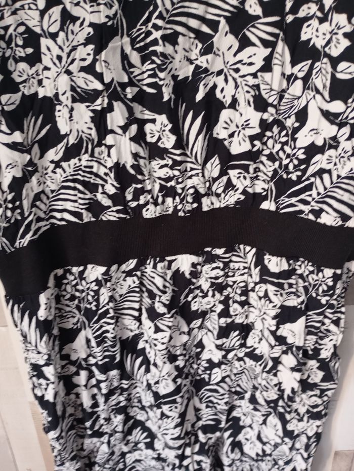 Robe taille 40 - photo numéro 4