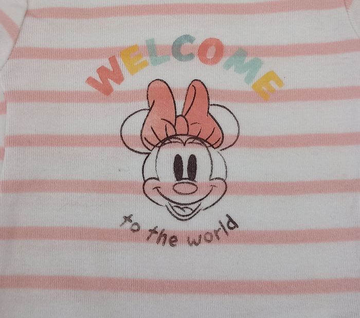 Lot de 2 bodies, Disney " Minnie ", 6 mois, neuf Jamais porté - photo numéro 3