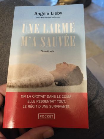 Une larme m'a sauvée