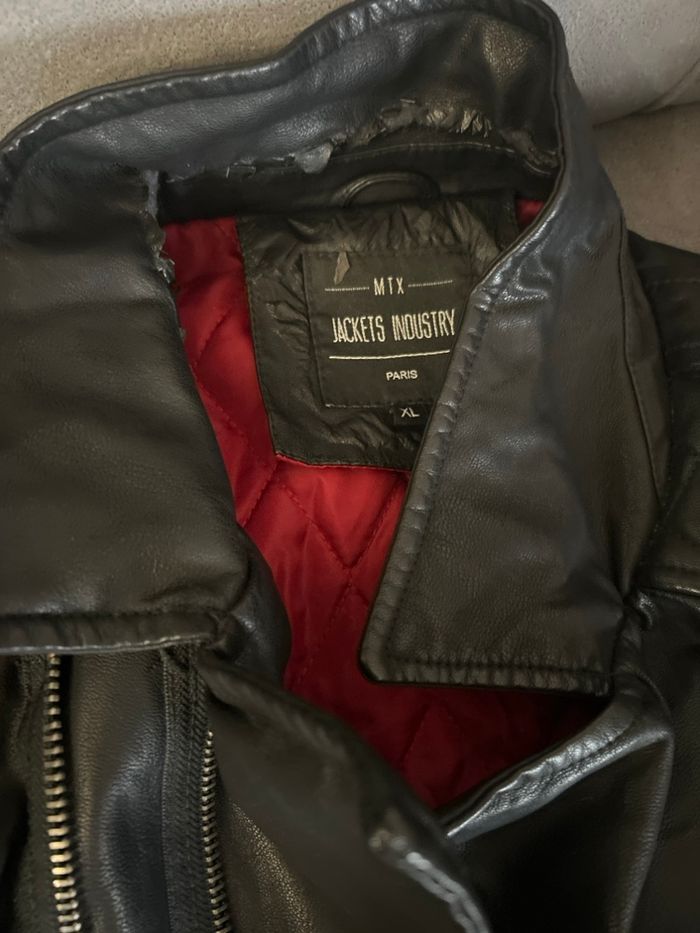 Veste style mode perfecto, Moto simili cuir. Taille xl - photo numéro 2