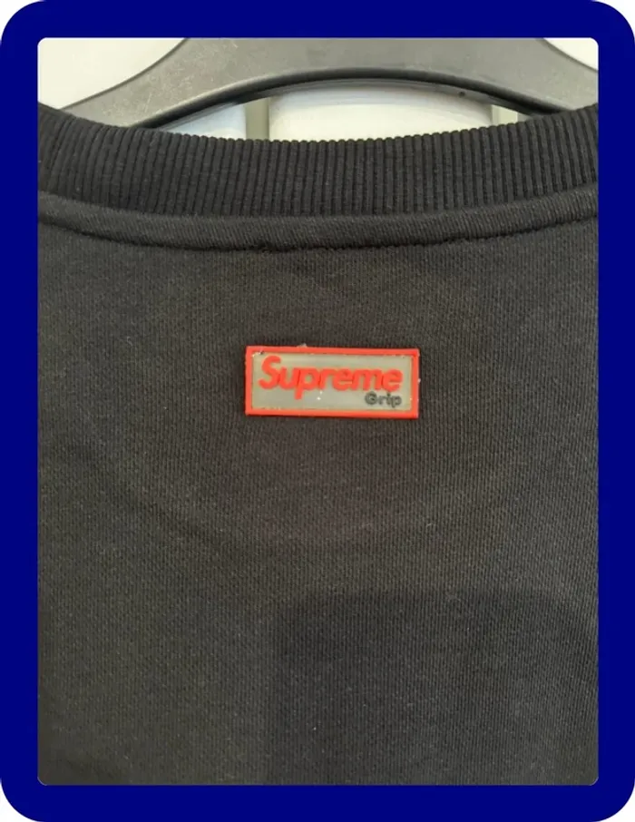 Pull / Sweat Supreme noir Taille XL - photo numéro 5