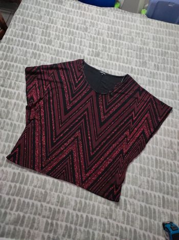 Tee-shirt haut blouse ample large rouge brillant pailleté noir Mosquitos taille xl