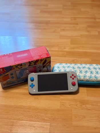 Nintendo switch lite édition Pokémon