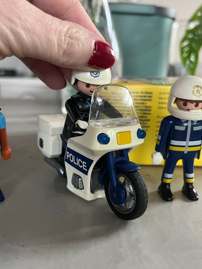 Lot de playmobil police - photo numéro 5