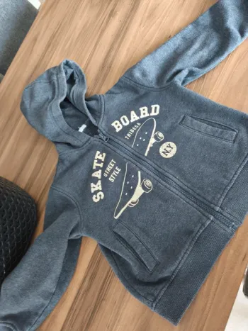 Veste à capuche Vertbaudet 5 ans