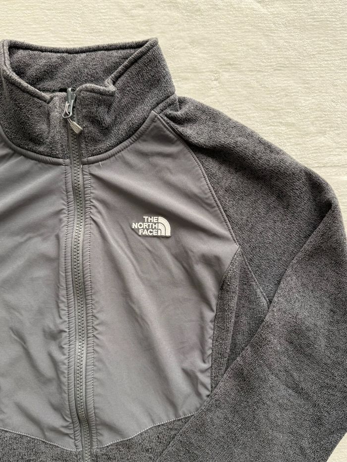 Veste polaire TNF the north face pour femme Taille S gris violet - photo numéro 3
