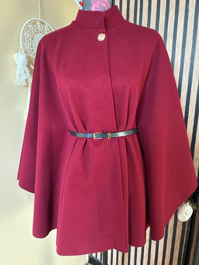 Cape rouge/bordeaux - photo numéro 4