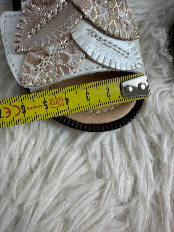 Paire de sandales Babybotte taille 21 - photo numéro 6