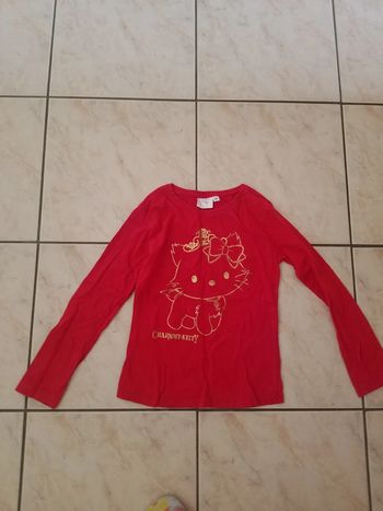 Tee-shirt manches longues hello kitty 8 ans