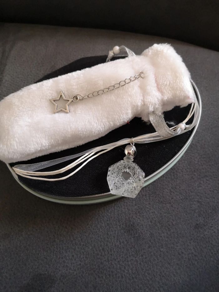Collier fantaisie et son pochon - photo numéro 4