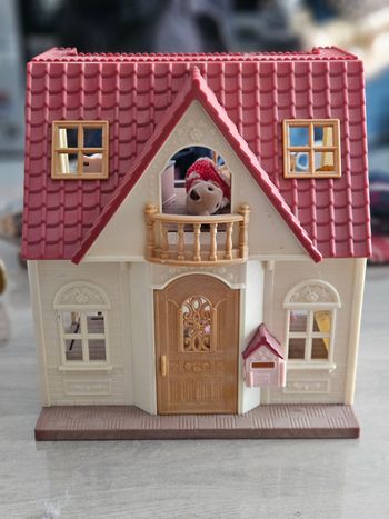 Cosy cottage sylvanian families