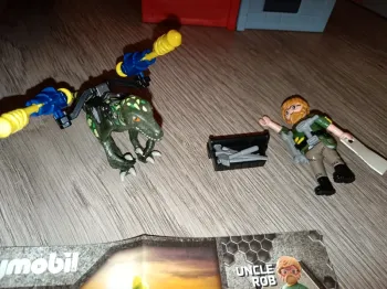 PlayMobil dino
