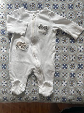 Pyjama C&A 0-1 moins