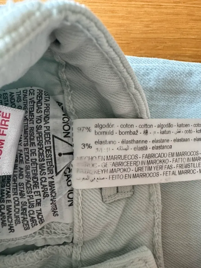 Pantalon vert d’eau coupe flair NEUF - Taille 4 Ans - photo numéro 5