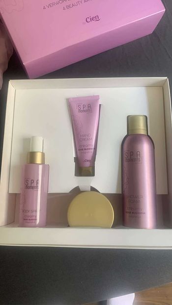 Coffret beauté neuf