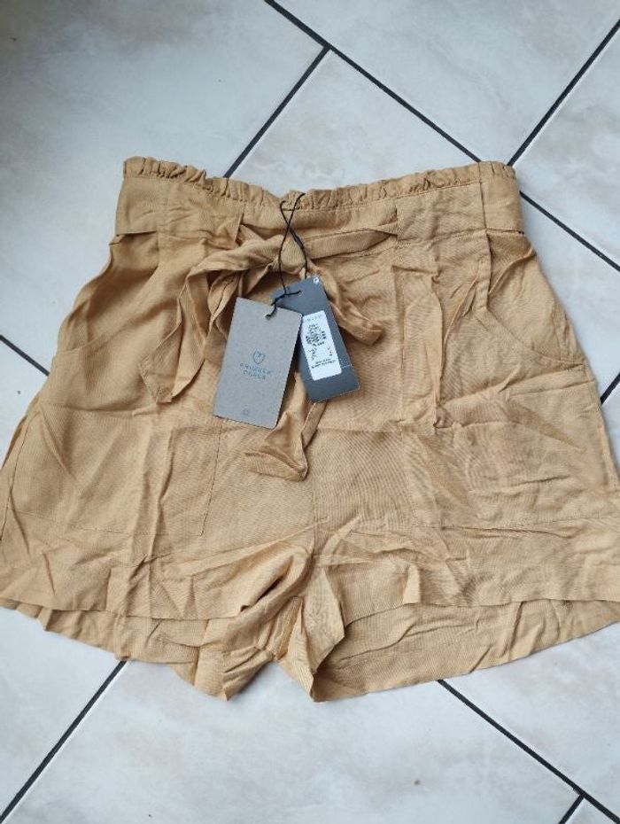Short Primark