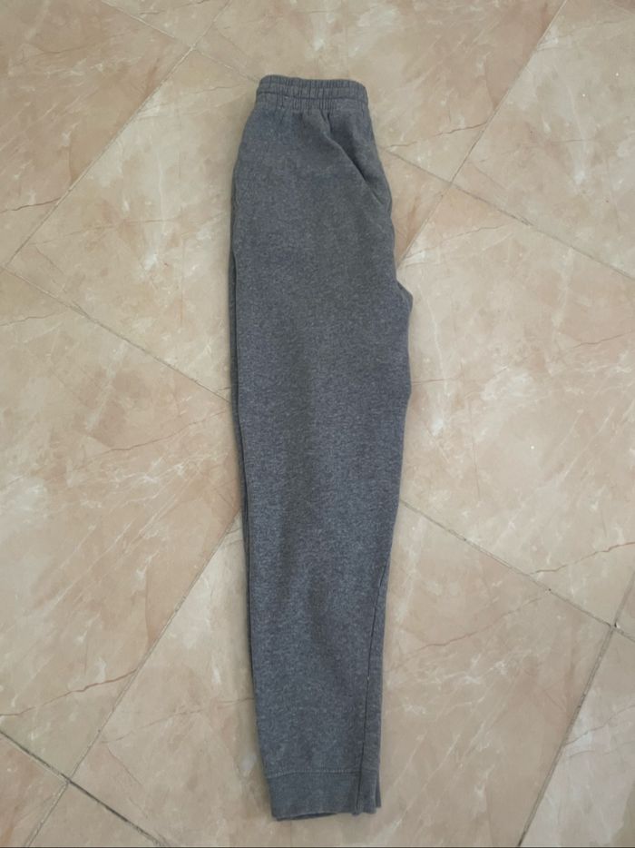 Jogging Nike gris - photo numéro 4