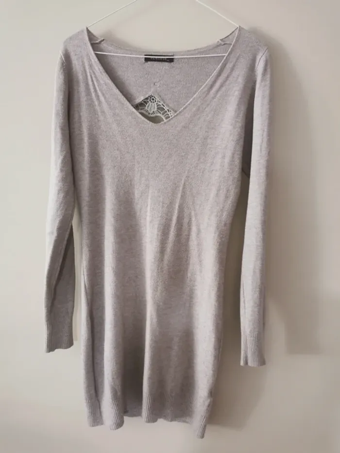 Robe pull fin