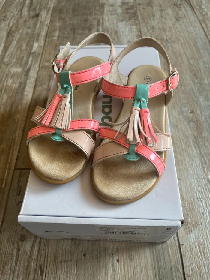 Sandales taille 30
