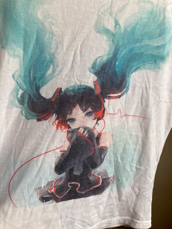 Superbe t-shirt Manga Japon taille L - photo numéro 2