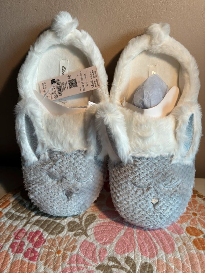 Chaussons lapins 🐇 etam neufs Etam Beebs by Kiabi