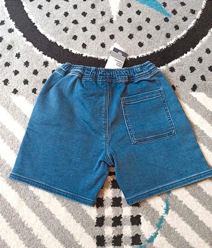 Short en denim Neuf - Taille 6 ans - photo numéro 2