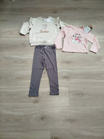 Ensemble marie 3-4 ans neuf 