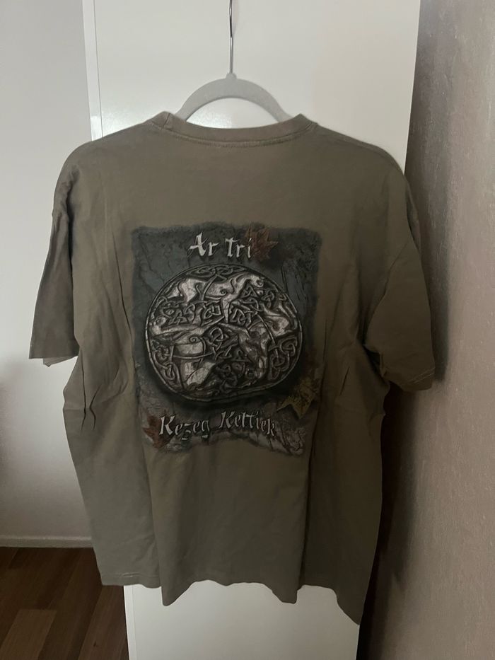 Tee-shirts spirit of legends - photo numéro 3