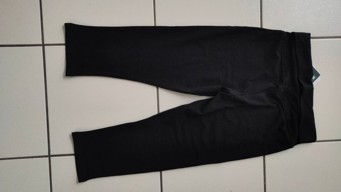 legging court noir femme NEUF taille 34 ONLY - photo numéro 3