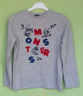 Tee-shirt ML Kiabi taille 10 ans