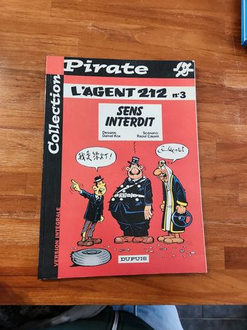 Livre : L'agent 212