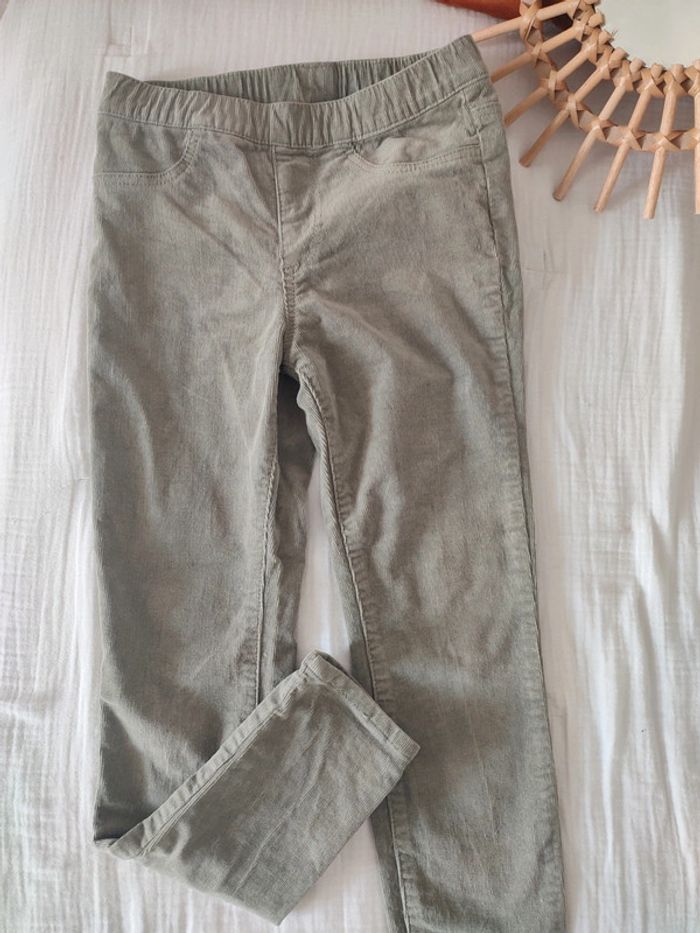 Pantalon legging velours fin côtelé H&M – Taille 6 ans - photo numéro 2