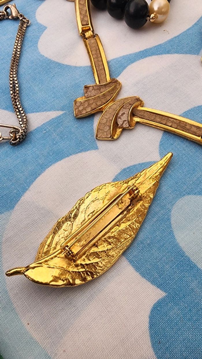 Jolie broche dorée vintage annees 80s - photo numéro 5