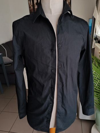 Chemise noire taille XS