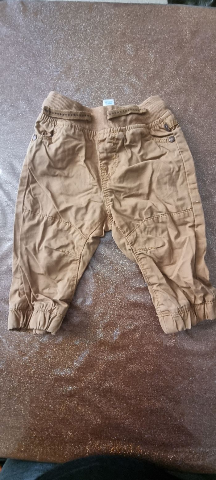 Lot de vêtements - photo numéro 4