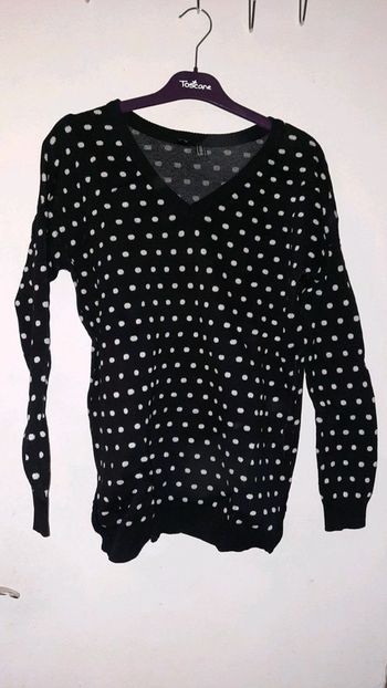 Pull noir a pois blanc