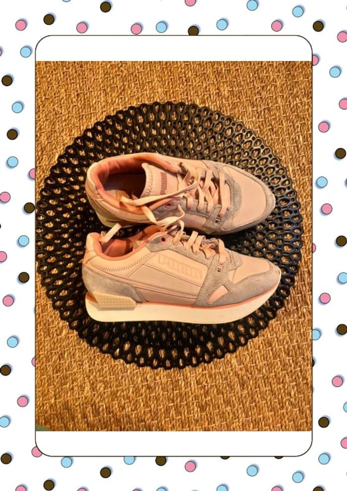 Puma rose violine