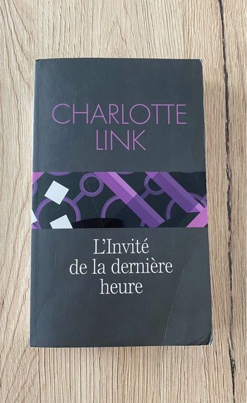 Livre l’invité de la dernière heure