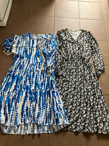 Lot 2 robes taille XL