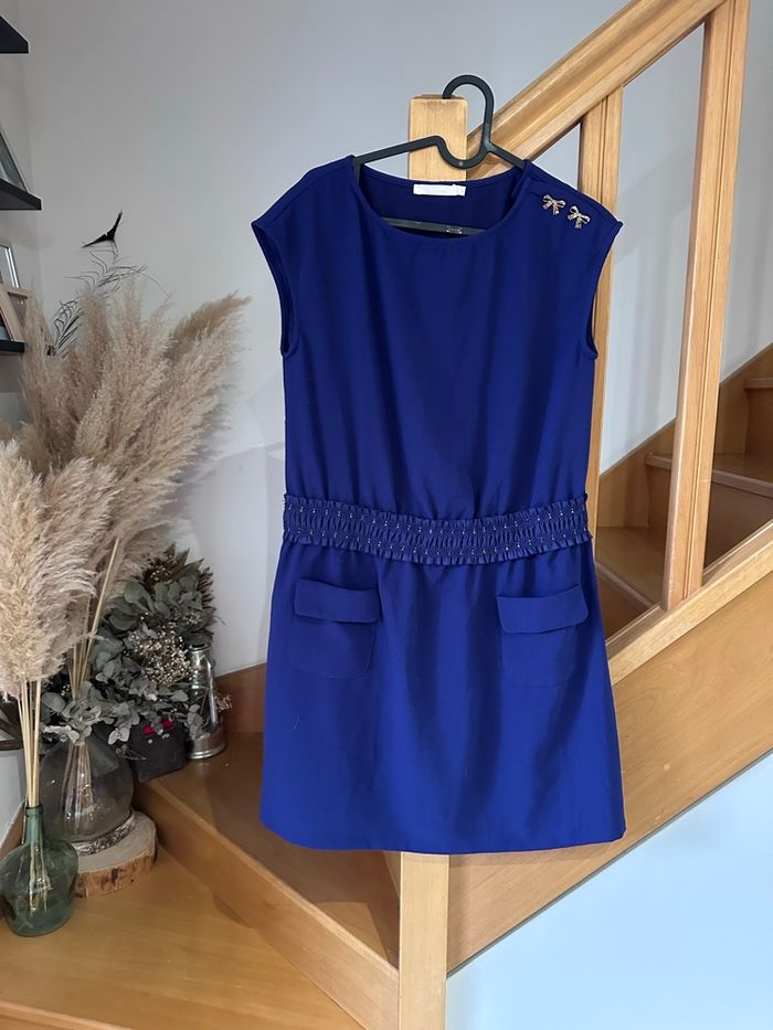 Robe bleue violette see U soon taille 38 avec ceinture intégrée et bouton noeuds papillon